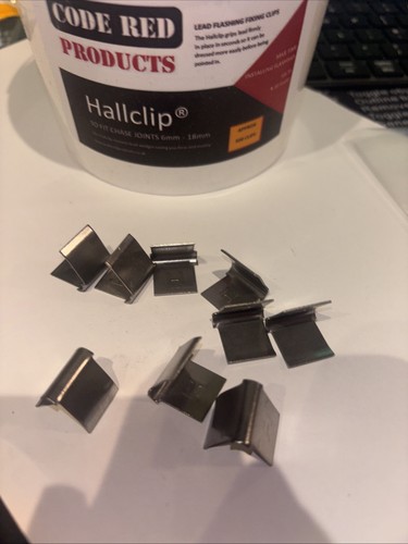 Hall clip lead flashing - clip,